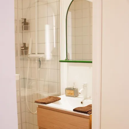 Appartement Orange Pastel - T2 Cosy Proche De La Gare, Gem, Palais De Justice Grenoble